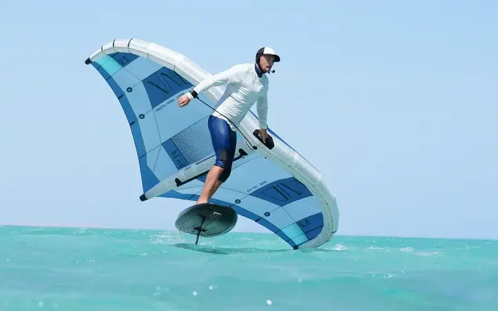 VIP wingfoiling — Foil, jeden na jednoho v El Gouně