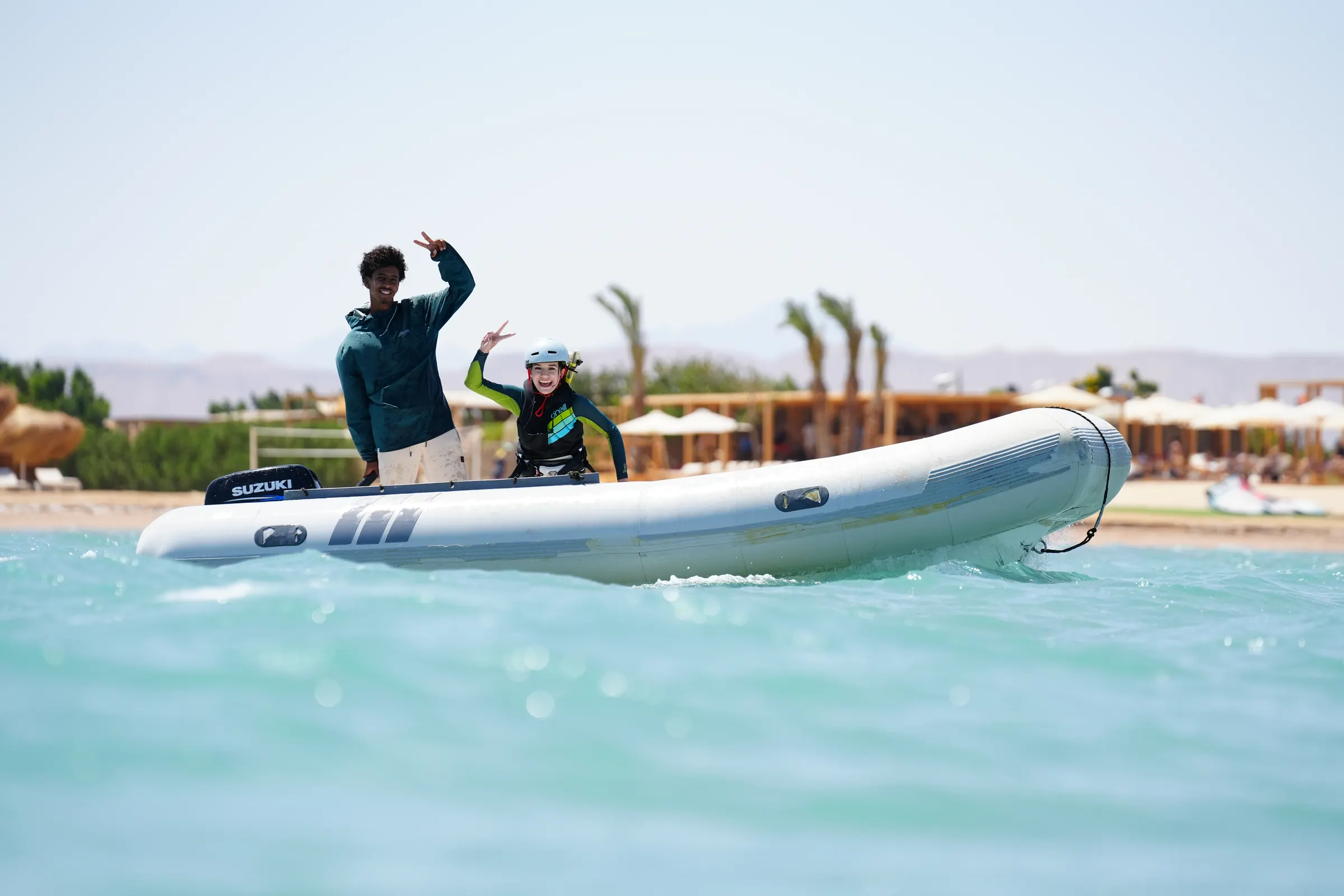Řidič záchranného člunu u Kitepower El Gouna