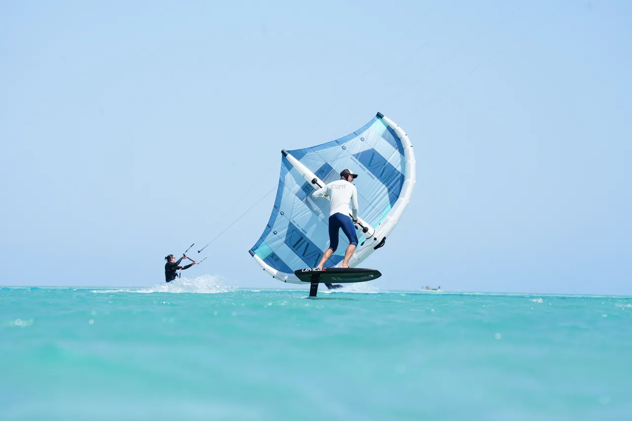 Wingfoiling v El Gouně — Progress I — 4 h